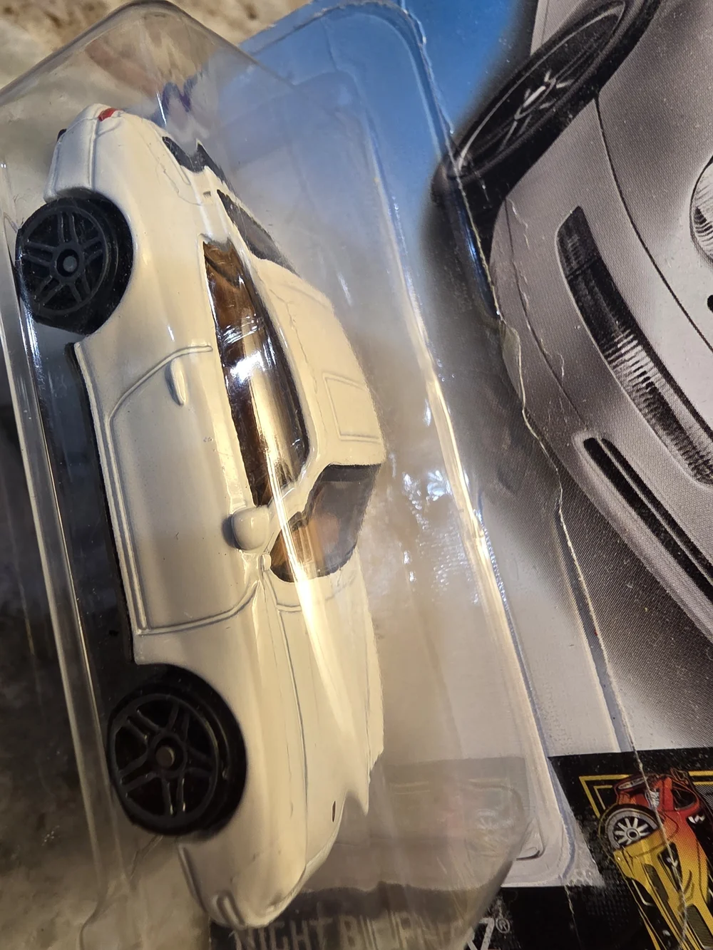Hot Wheels White Porsche 911 Toy Car - Kids Vehicles
